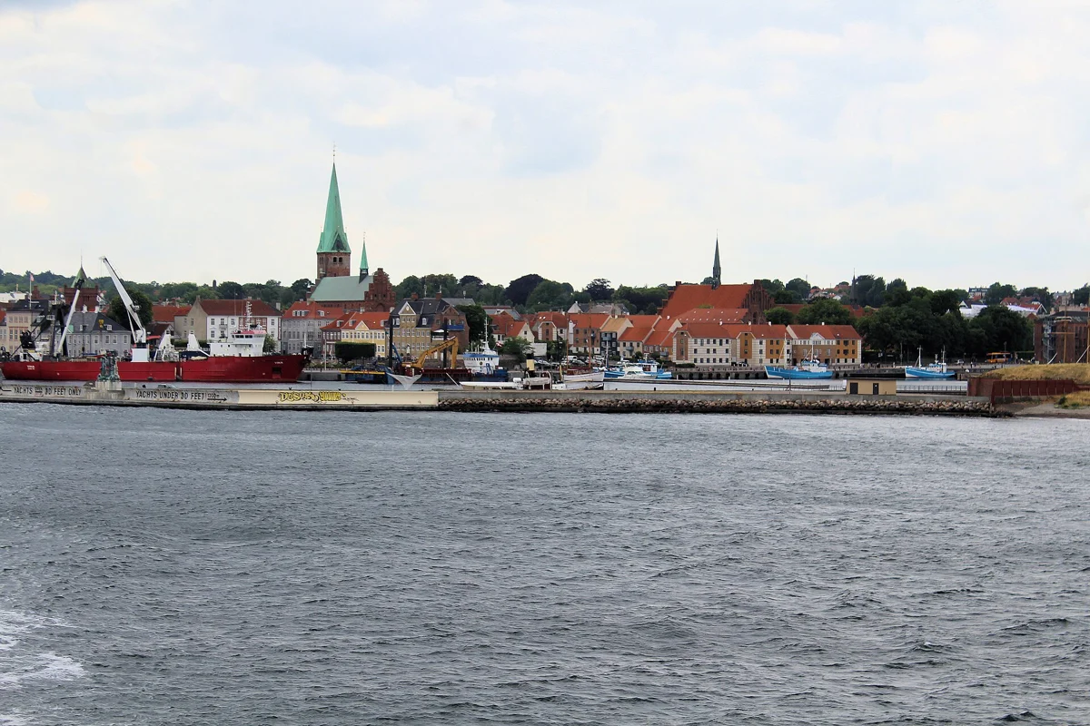 Helsingør seen from the Øresund ferry, the arrival from Sweden on the way to Kronborg Castle